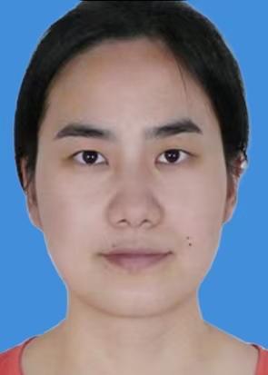 刘婷.jpg