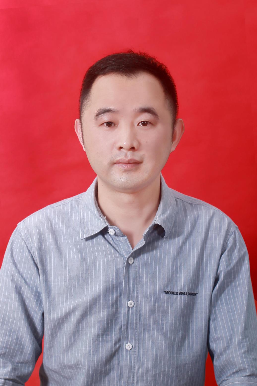 张连明.jpg